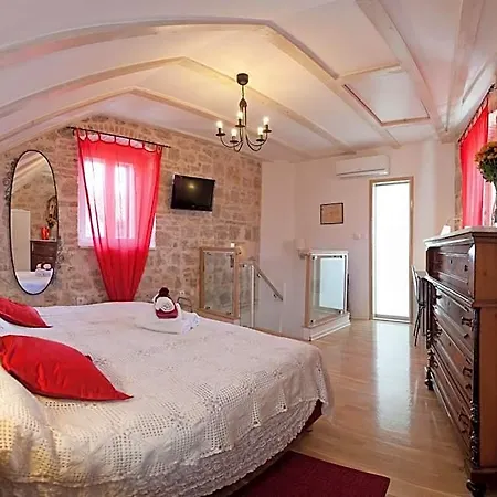 Baguc Otel Split